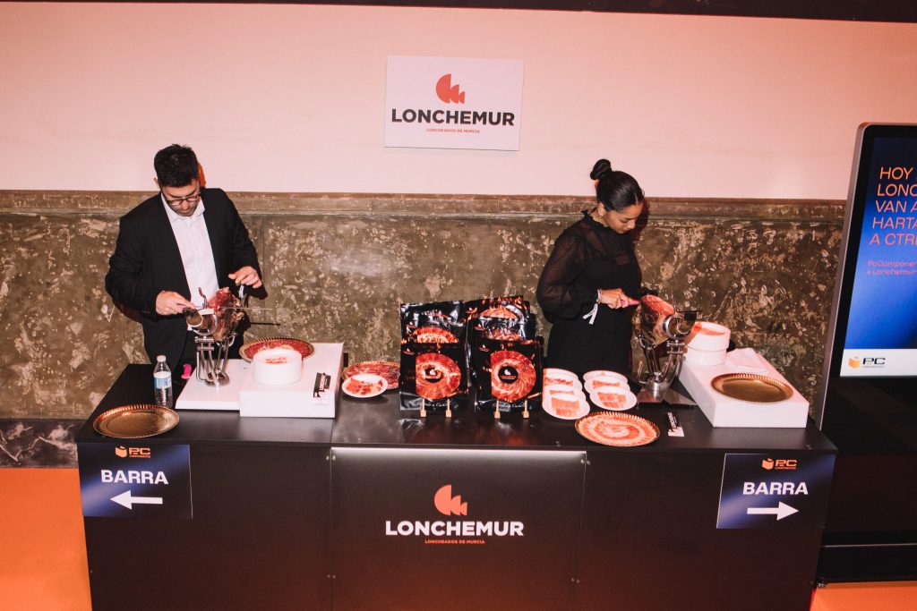 Cortador de jamón para eventos