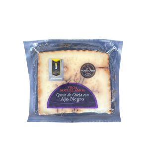 Queso de Oveja con Ajo Negro